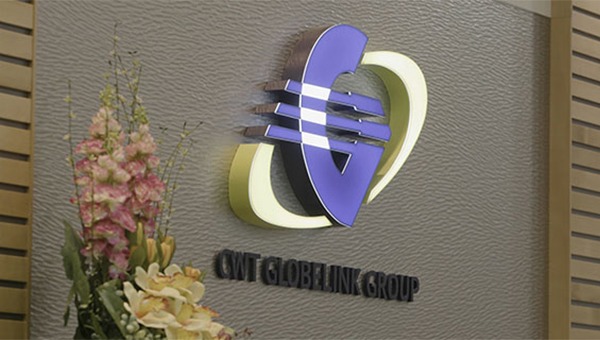 蓝色和石灰绿色CWT Globelink标志