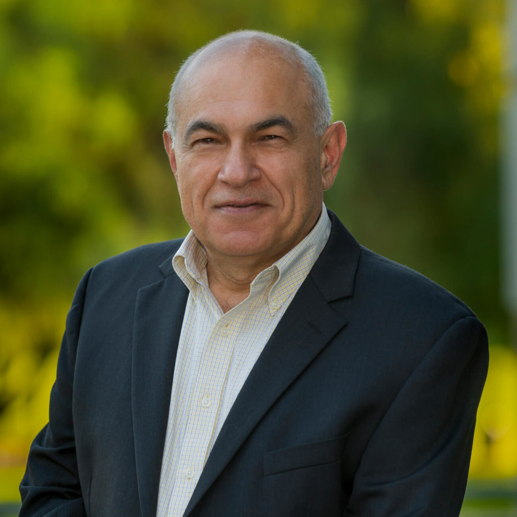 Ted Koubiar，萨克拉门托州