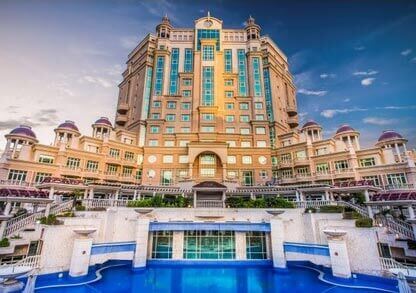 迪拜的Al Murooj Rotana