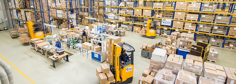 大型运输和包装仓库