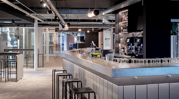 Bar counter in La Grand Poste