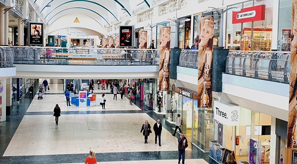 坎特伯雷基督教堂大学校园鸟瞰图