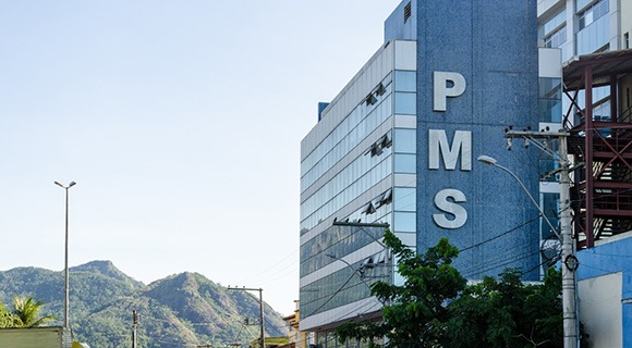 Government building in Prefeitura Municipal da Serra